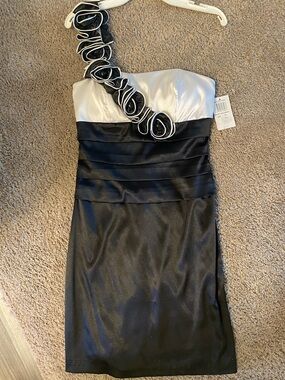 One-Shoulder Black & White Cocktail Dress with Rosette Strap
